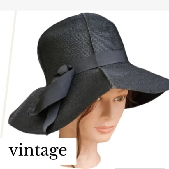- Vintage Black woven floppy  hat - Picture 1 of 13